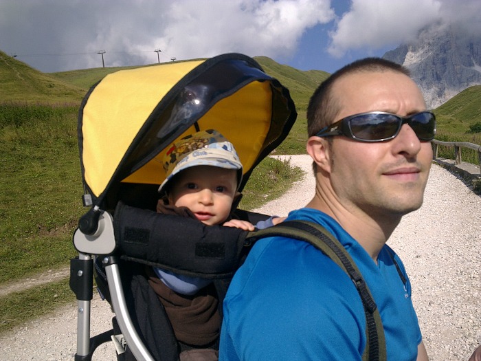 trekking del cristo pensante con bimbo in spalla