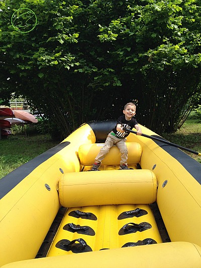 insegnare rafting ai bambini