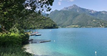 lago di ledro vacanze attive per famiglie